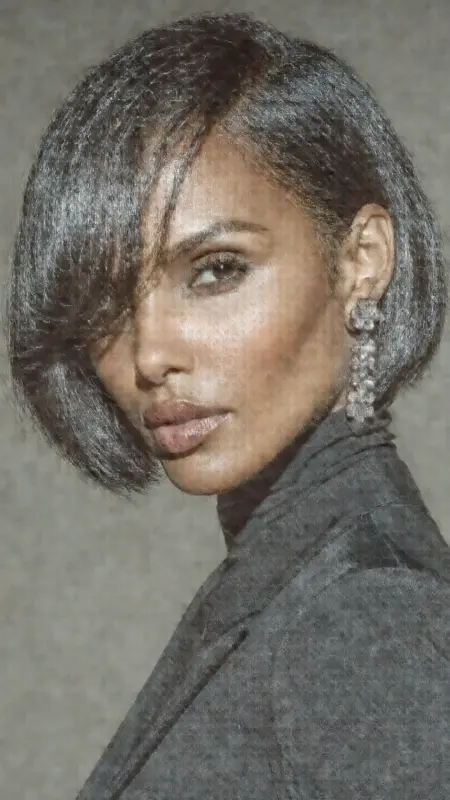 Chin-Length Blunt Bob - Hairstyles for Older Black Women